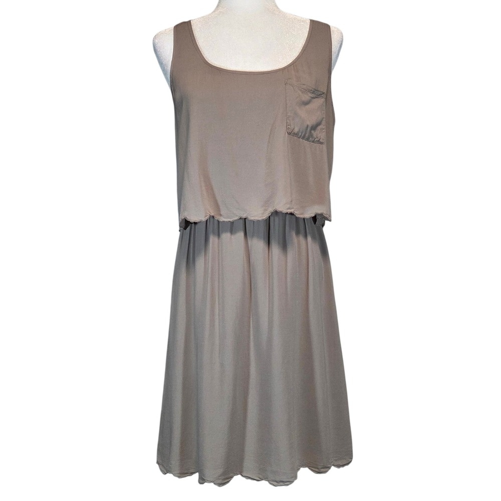 Old Navy Studo Spotlight Brown Dress Size M Minimalist Soft Grunge Scalloped Hem